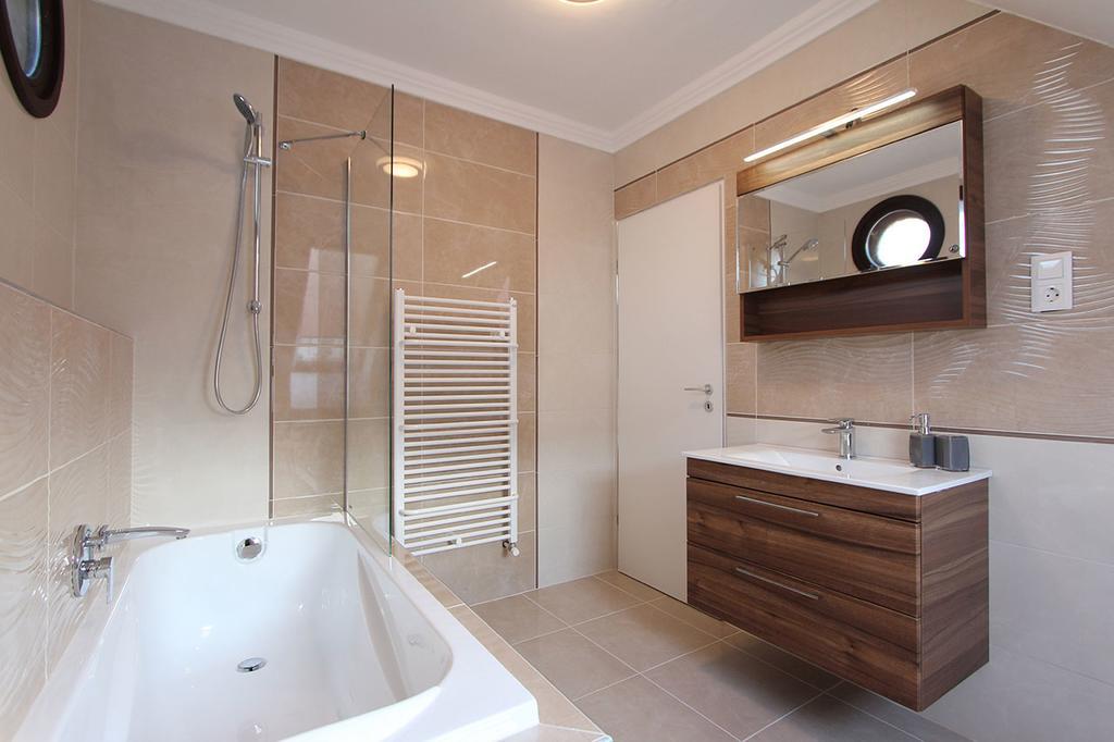 Good Luck Apartment Heviz Ngoại thất bức ảnh